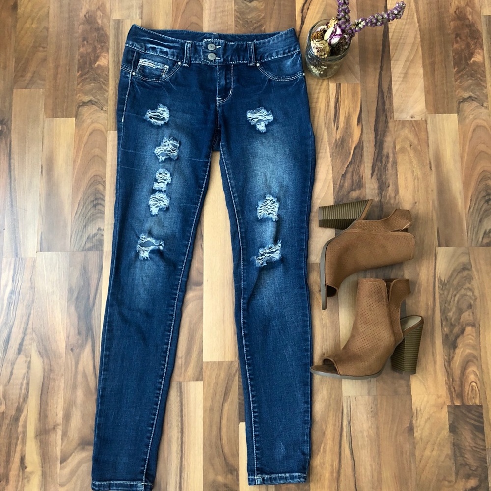 Amethyst Bodycon Distressed Skinny Jeans - Size 3